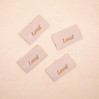 Label 'Loved' 4pcs - loop en label - kickenstoffen
