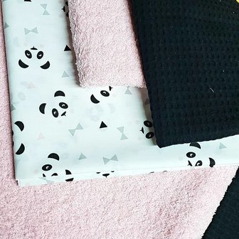 panda zwarte wafel en roze  badstof