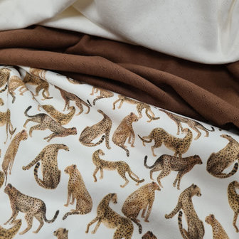 wit (off white) camel bruin grote cheeta - digitaal tricot met pointelle tricot off white en bruin @kickenstoffen