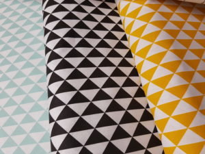 Swessie vaste triangels poeder mint, zwart en geel
