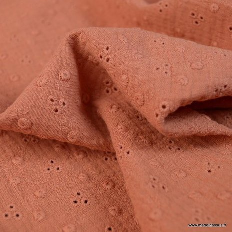 terracotta (licht) broderie met gaatjes hydrofiel