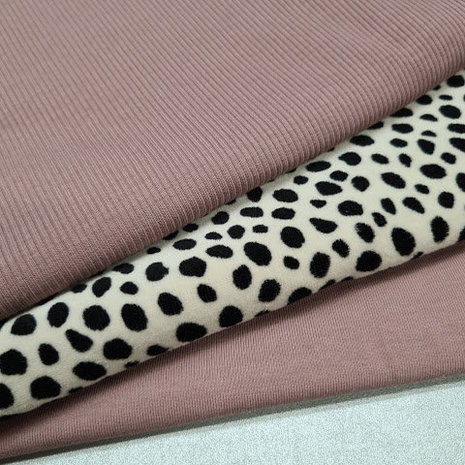 beige (kiezel-natural) zwart cheeta dots katoenen VELVET met oud mauve fijne baby rib soft en boordstof - uni tricot