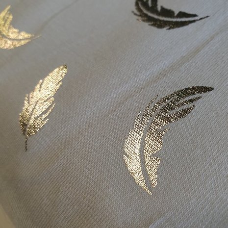 foil jersey feathers gold (2)