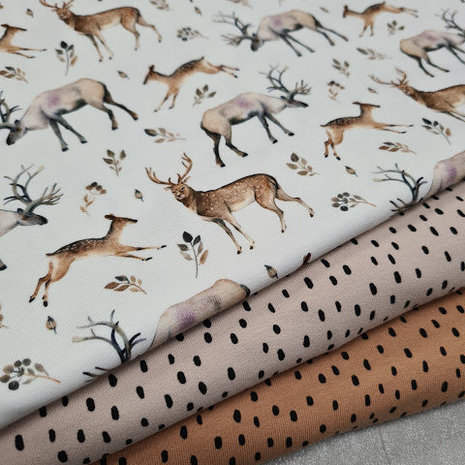 french teddy confetti biologische in  kiezel en camel met hertjes bosdiertjes tricot BEEBS