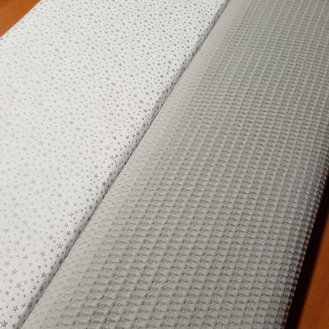 licht grijs wafel met zilver sterretje
