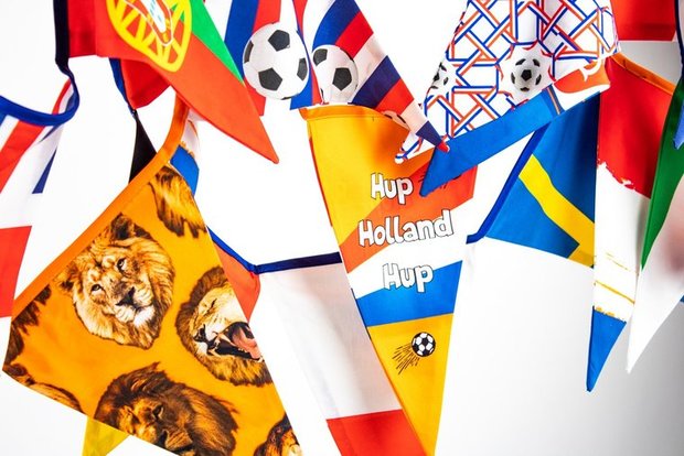 voorbeeld vlaggenlijn EK Holland en Europa