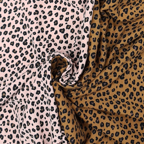 camelcognac bruin zwart en roze variant luipaard rondjes - biologische tricot