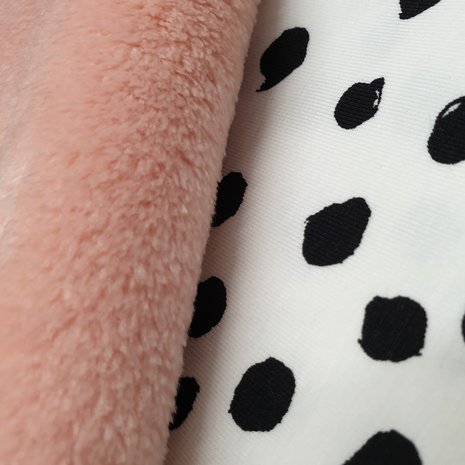 painted dots wellness fleece salmon (2)