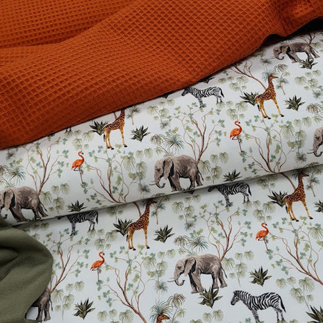 flamingo olifant zebra giraf Jungle dieren- digitaal tricot met terracotta wafel en olijf groene tricot boord