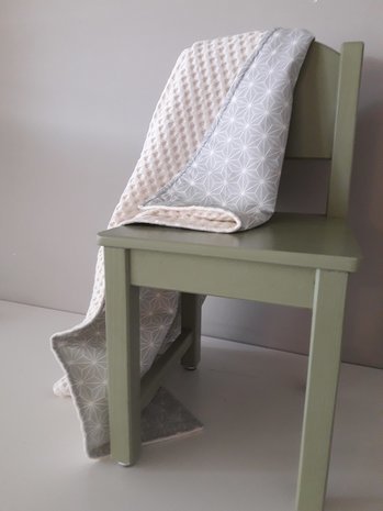 "geofigure vintage groen met grove gewassen wafl ecru @droomzolderwiegjesvantoen