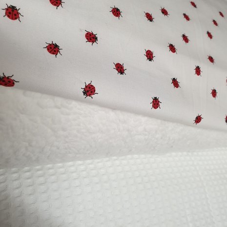 ladybugs met witte wafel en teddy katoen