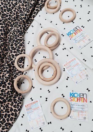 houten baby ringen sfeer