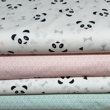 driehoek triangels met de pandas mint en roze