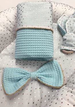 babynestje mint wafel gouden druppels en gouden piping made @iniminibaby