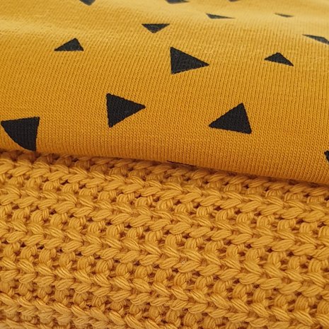 big knit en tricot beebs ongelijke triangels