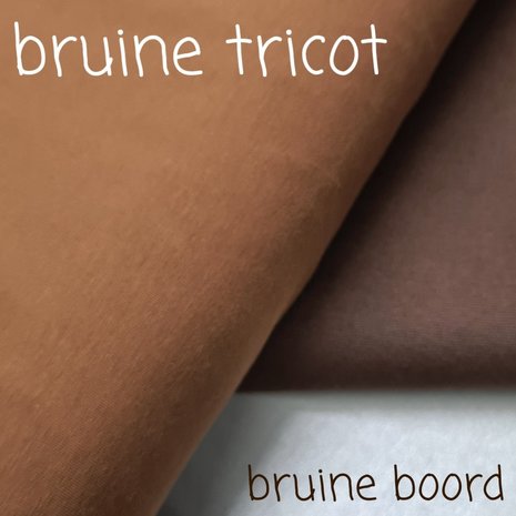 bruine tricot BEEBS met bruine boord Qjutie