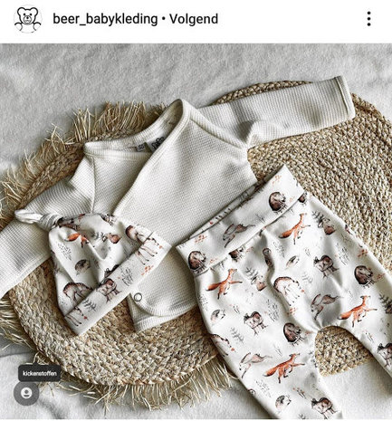 beer babykleding maakte dit leuke setje vosjes bosdiertjes en fijne baby wafel tricot natural