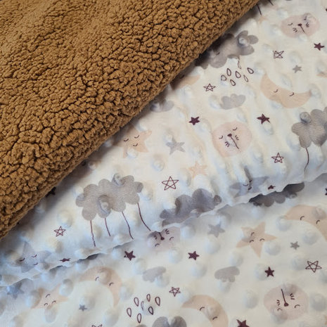 wolken minky noppenfleece met camel baby teddy @BEEBS