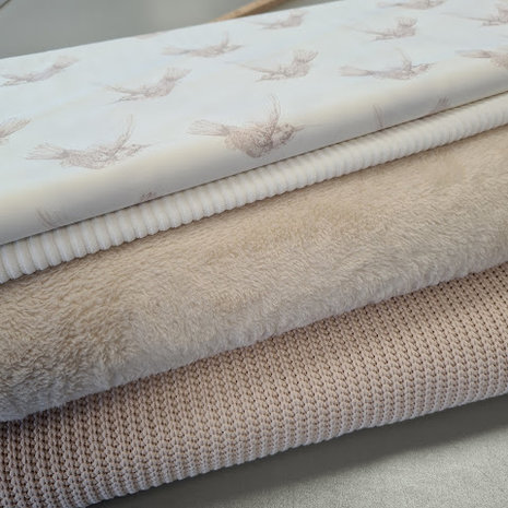 vervaagdkolibrie digitaal poplin - big knit beige - off white brede rib - wellness fleece natural @kickenstoffen