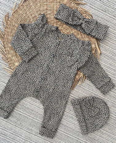 beige (kiezel-natural) zwart pantertje - tricot babysetje, door klant gemaakt