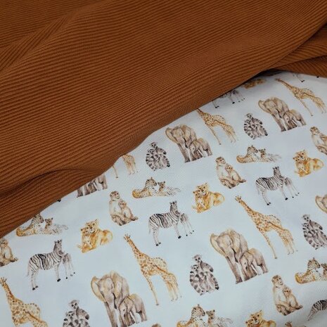 JUNGLE dieren panter olifant aap giraf zebra  - digitaal tricot met cognac ottoman rib @BEEBSstofjes