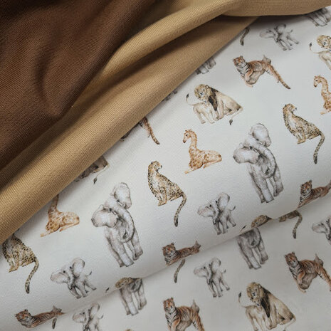 BEEBSstofjes boordstof camel en bruin en jungle dieren tricot digitaal @kickenstoffen