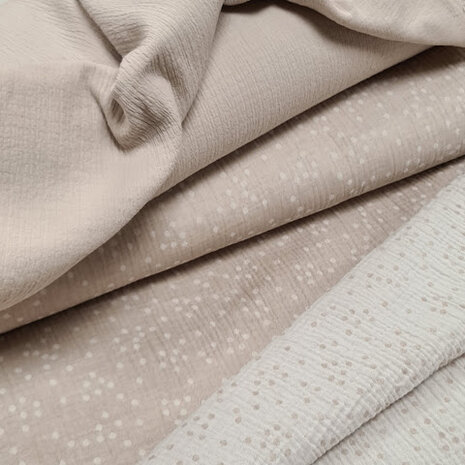 BEEBS stretch hydrofiel kiezel en dubbelzijdige stip jacquard @KicKenStoffen