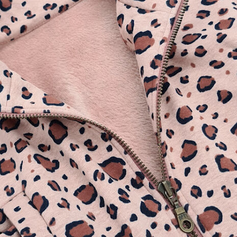 Poppy baby jasje alpenfleece panterprint @kickenstoffen