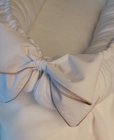 gevoerde tricot wit babynestjes door petite-rooze