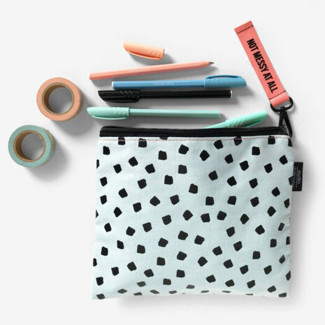 Etui tasje mint stippenprint bij sewingplanner @kickenstoffen.nl