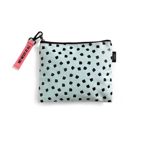 Etui tasje mint stippenprint bij sewingplanner @kickenstoffen.nl