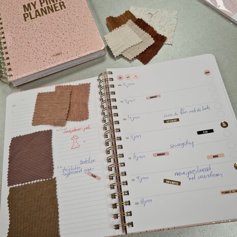 Stationary sewing planner wardrobe @kickenstoffen