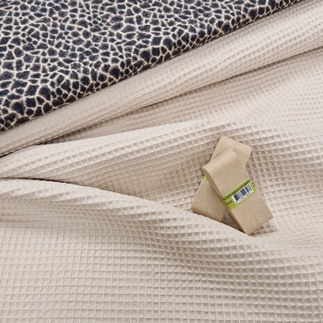 natural wafel met girafprint katoen en beige natural katoenen biasband @kickenstoffen
