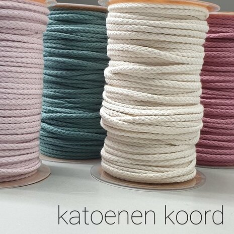 katoenen koord off whtite, oud roze, oud roze licht, zee groen