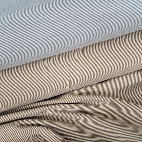 taupe caramel streepjes tricot - spandex @kickenstoffen