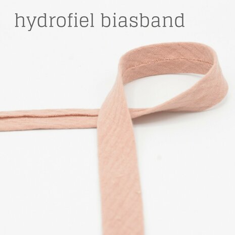 nude roze biasband gemaakt van hydrofiel Qjutie kids @kickenstoffen