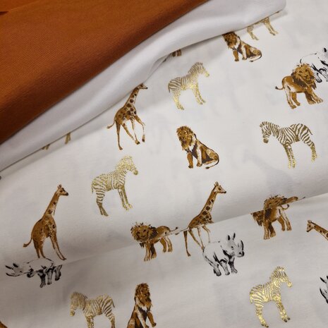 katoenen tricot jungle dieren foilprint gecombineerd met boordstof wit en cognac @kickenstoffen