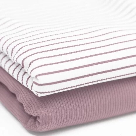 BEEBS streepjes babyrib tricot SOFT oud roze licht met uni van KicKenStoffen