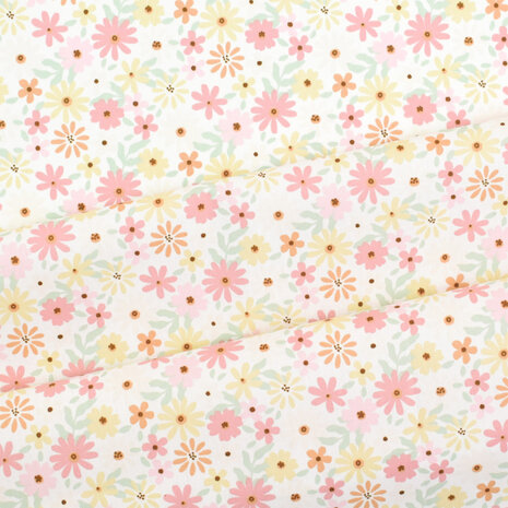 witte coated bloemen meadow van Poppy verkrijgbaar bij KicKenStoffen