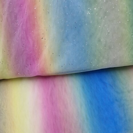 extra zachte fijne tule in regenboog kleuren van KicKenStoffen - met en zonder glitters