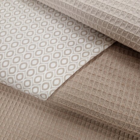 BEEBS mathildas welt beige oogjes poplin katoen met kiezel en taupe wafelstof KicKenStoffen