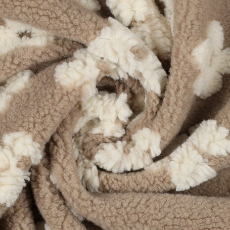 bloementeddy fur beige van KicKenStoffen close up 