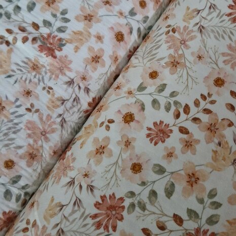 BEEBS Pastel bloemen tricot en hydrofiel  van KicKenStoffen
