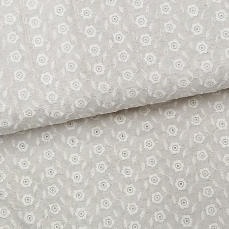 Embroidery Linnen FLowers van KicKenStoffen