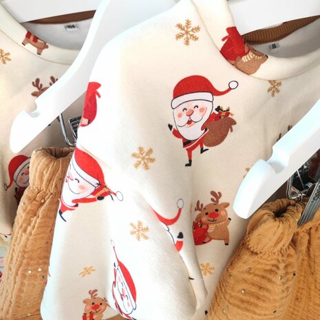 kerst wardrobe gemaakt door mbym.sewing van KicKenStoffen