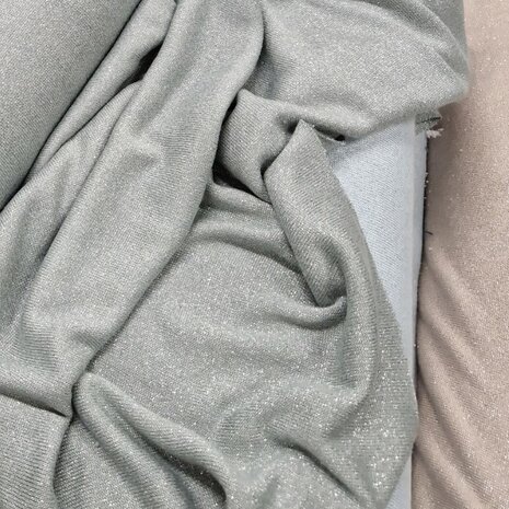 fijn gebreide glitter tricot groen van KicKenStoffen