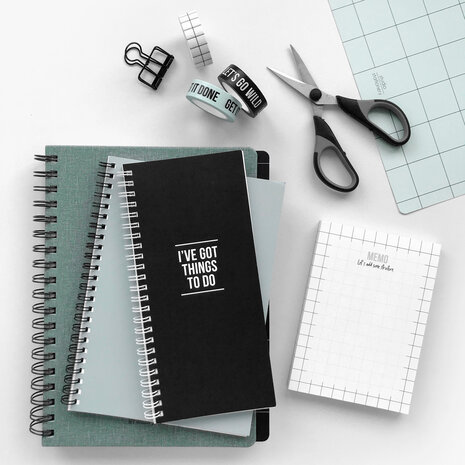 leuke stationery voor je wardrobe capsule voorbereidingen