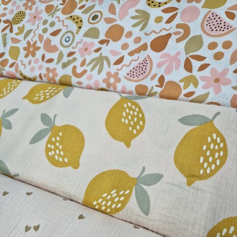 hydrofiel hartjes en lemons beige met fruit poplin KicKenStoffen