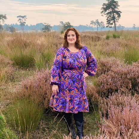 zwart blush roze groen koraal Weelderige Bladeren - satijn geweven katoen Nerida Hansen (op=op)