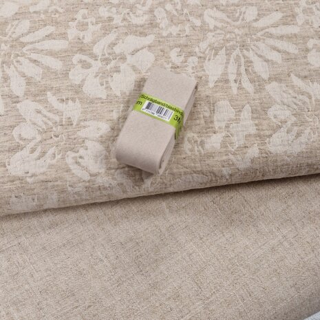 3602006 bloemen jacquard katoen linnen. en 3602003 linnen viscose en katoen bias 3010027 - KicKenStoffen